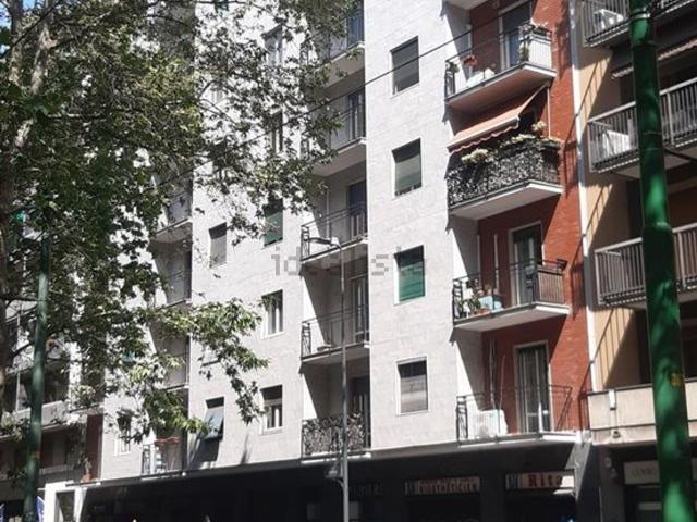 Appartamento in affitto di 78 m² in Via Cenisio, 8