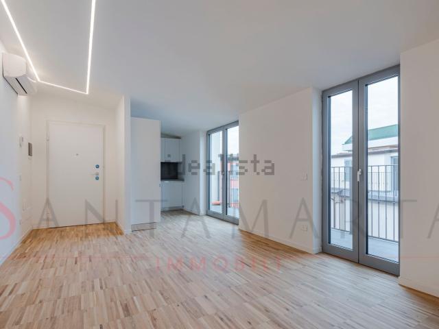 Appartamento in affitto di 78 m² in Via delle Forze Armate, 6