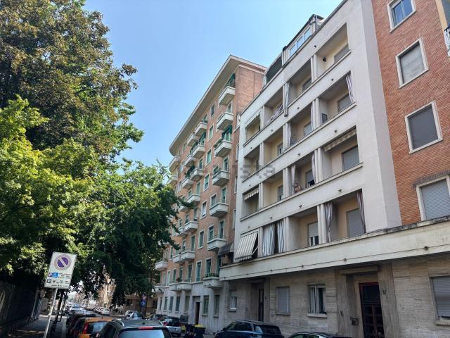 Appartamento in affitto di 78 m² in Via Gian Domenico Cassini, 87