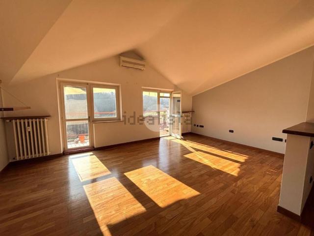 Appartamento in affitto di 78 m² in Via Lasca, 56