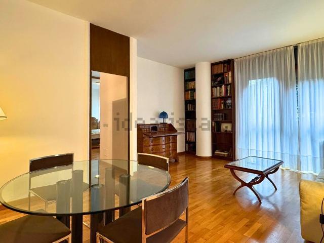 Appartamento in affitto di 78 m² in Via Lodovico Muratori