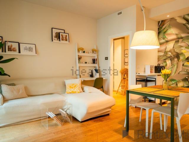 Appartamento in affitto di 78 m² in Via Luigi Canonica, 77