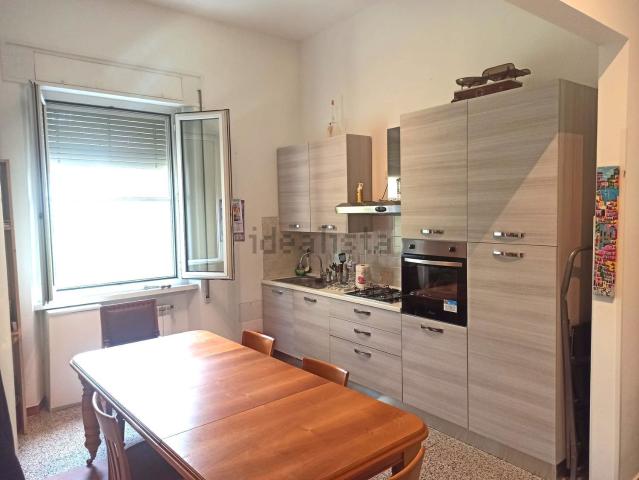 Appartamento in affitto di 78 m² in Viale Giuseppe Mazzini
