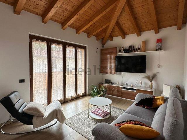 Appartamento in affitto di 79 m² in Via A. Volta, 33
