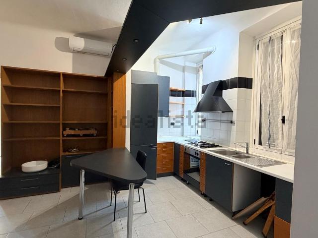 Appartamento in affitto di 79 m² in Via Mac Mahon, 89