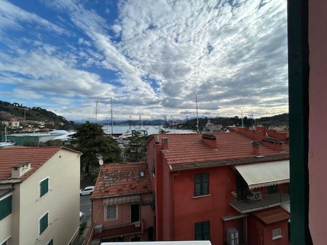Appartamento in affitto di 83 m² in Via Alessandro Carpena, 3