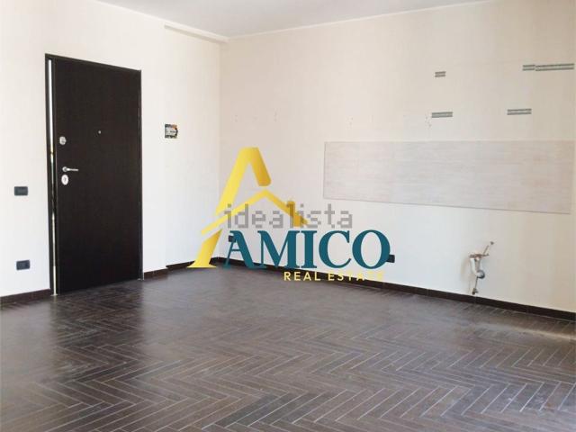 Appartamento in affitto di 83 m² in Via Francesco Petrarca, 8