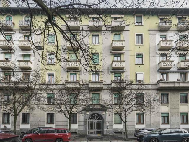 Appartamento in affitto di 83 m² in Via Giovanni Battista Fauchè, 34
