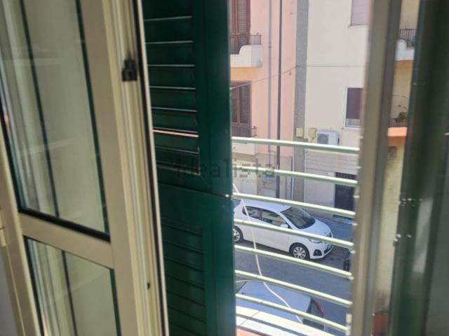 Appartamento in affitto di 83 m² in Via Magna Grecia