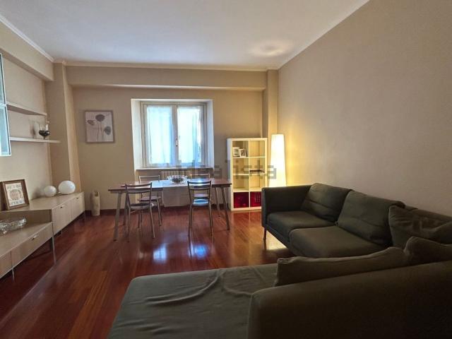 Appartamento in affitto di 80 m² in Piazza del Plebiscito