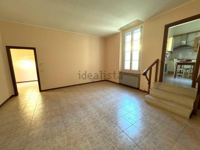 Appartamento in affitto di 87 m² in Strada Luigi Carlo Farini