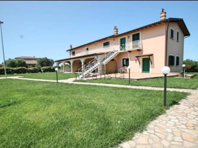 Appartamento in affitto di 80 m² in Strada Statale 1