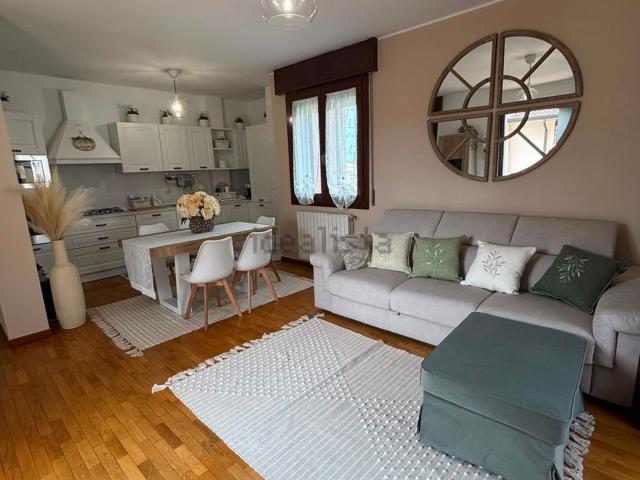 Appartamento in affitto di 80 m² in Vicolo Cassino