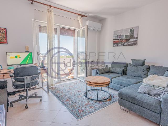 Appartamento in affitto di 80 m² in Vicolo dell&apos Ospitale Militare, 14