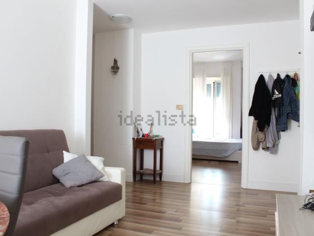 Appartamento in affitto di 80 m² in Via Teodosio, 44