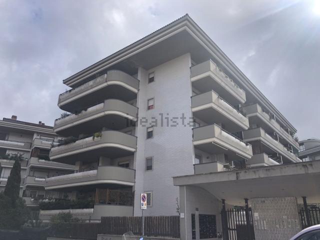 Appartamento in affitto di 80 m² in Via Teresa de Gubernatis Mannucci, 15
