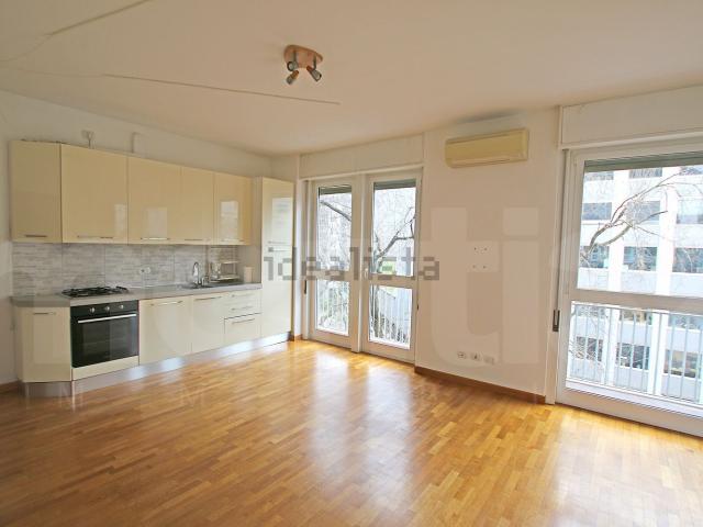 Appartamento in affitto di 80 m² in Via Tiziano