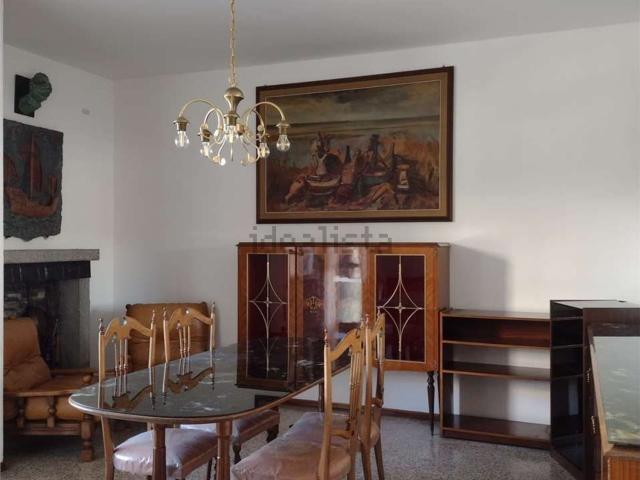 Appartamento in affitto di 80 m² in Via Tommaso Gulli, 64