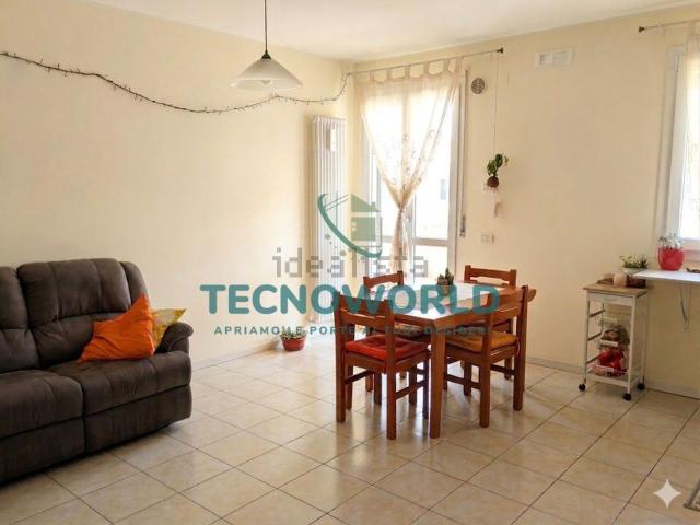 Appartamento in affitto di 80 m² in Via U. Giordano