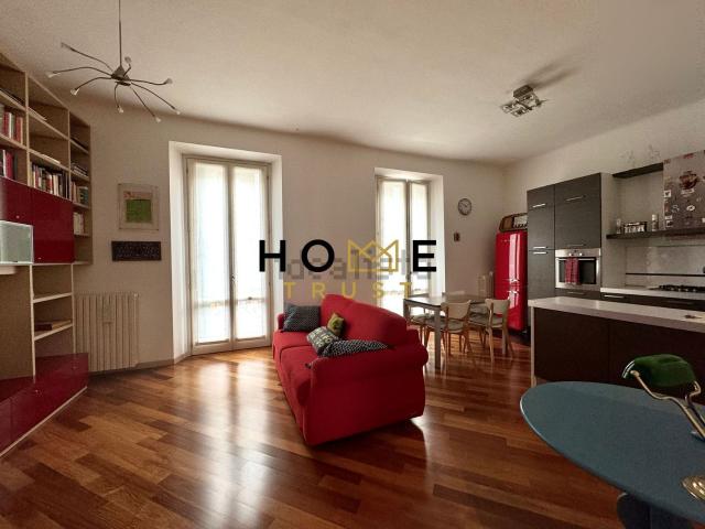 Appartamento in affitto di 80 m² in Via Verona, 8