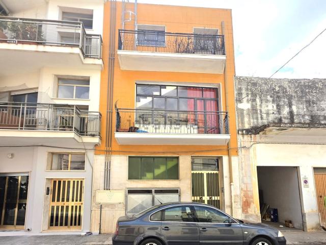 Appartamento in affitto di 80 m² in Via XXV Luglio 1943, 20