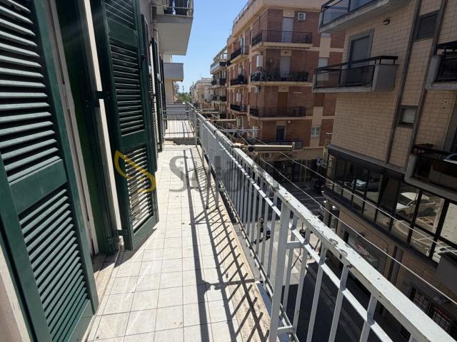 Appartamento in affitto di 80 m² in Via XXV Luglio