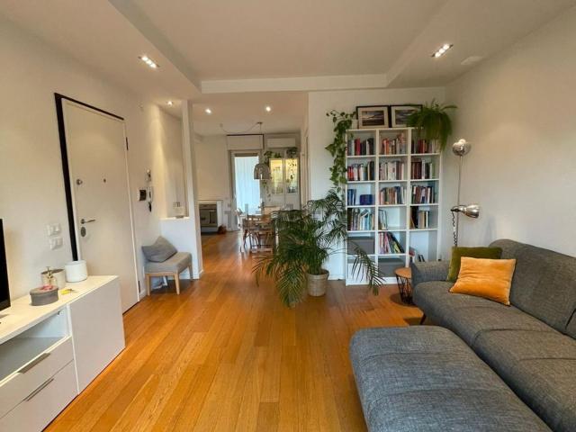 Appartamento in affitto di 80 m² in Via A. Antonini, 10
