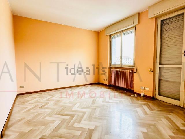 Appartamento in affitto di 80 m² in Via Achille Maiocchi