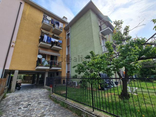 Appartamento in affitto di 80 m² in Via Adige