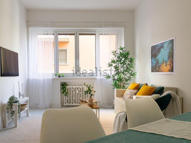 Appartamento in affitto di 80 m² in Via Alessandro Torlonia, 38