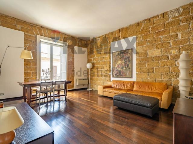 Appartamento in affitto di 80 m² in Via Alloro, 3