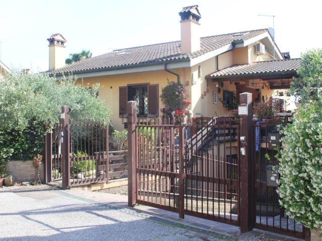 Appartamento in affitto di 80 m² in Via Ambrogio Baldo Soldani