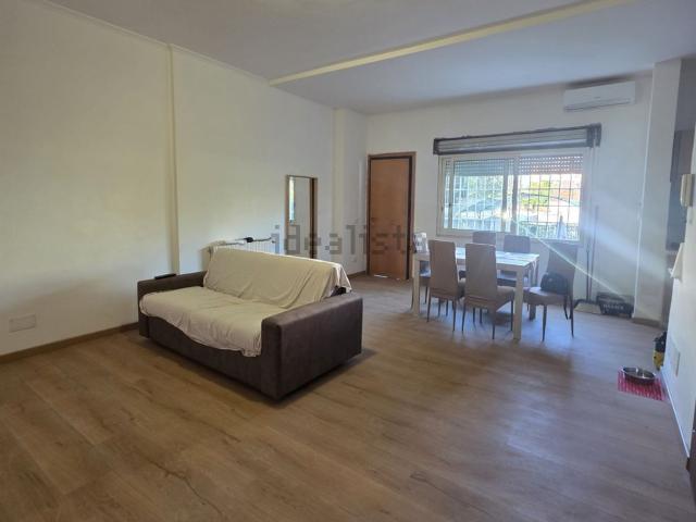 Appartamento in affitto di 80 m² in Via Andromaca, 20