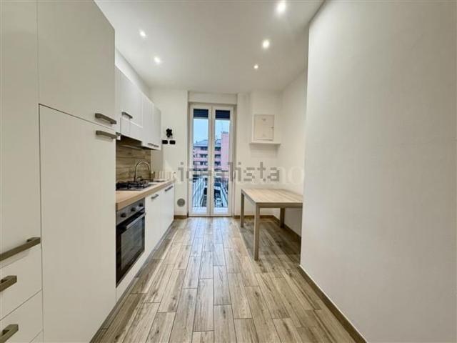 Appartamento in affitto di 80 m² in Via Angelo Inganni