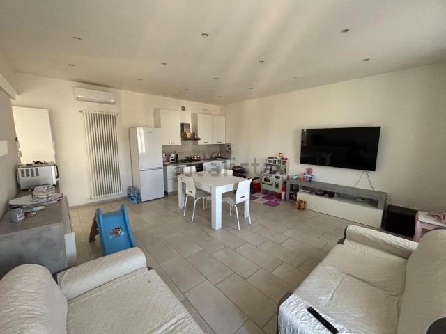Appartamento in affitto di 80 m² in Via Antonio Gramsci