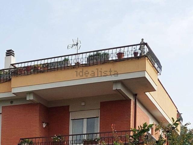Appartamento in affitto di 80 m² in Via Attilio Momigliano