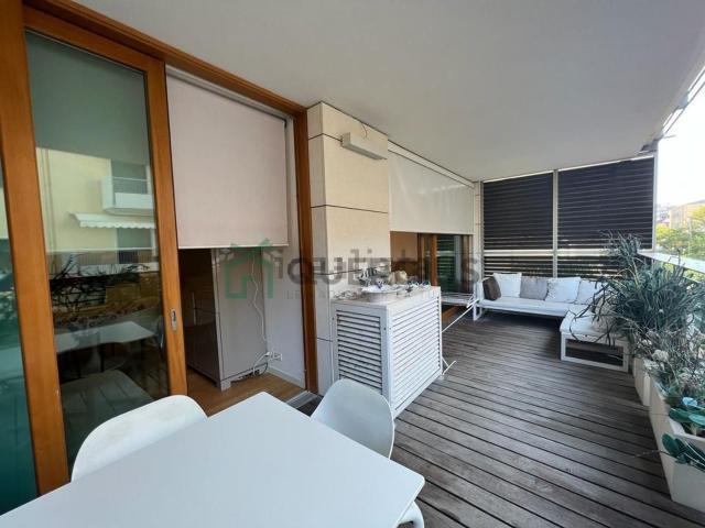 Appartamento in affitto di 80 m² in Via Bafile