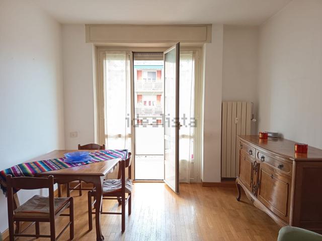 Appartamento in affitto di 80 m² in Via Bartolomeo Colleoni, 9