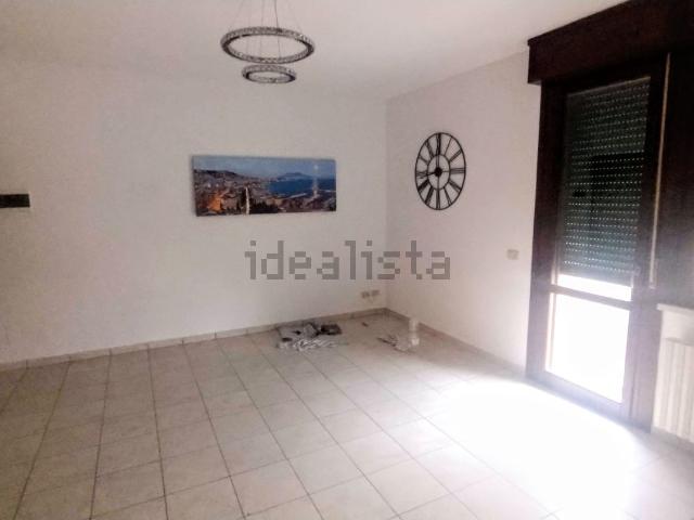 Appartamento in affitto di 80 m² in Via Benamati G. B