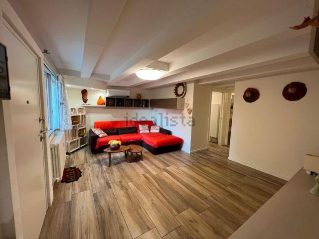 Appartamento in affitto di 80 m² in Via Bruno Monterumici