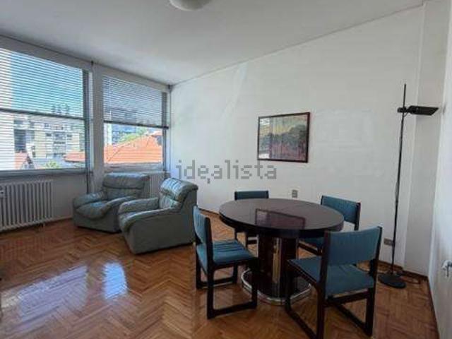 Appartamento in affitto di 80 m² in Via Camillo Benso Conte di Cavour