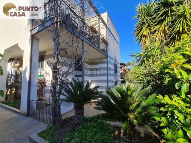 Appartamento in affitto di 80 m² in Via Calliope