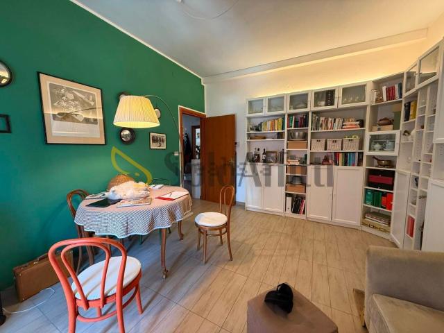 Appartamento in affitto di 80 m² in Via Cortina d&apos Ampezzo, 18