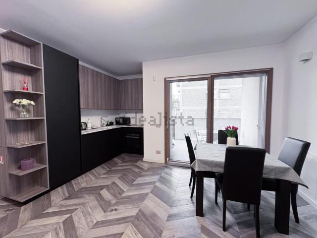 Appartamento in affitto di 80 m² in Via Crescenzo del Monte