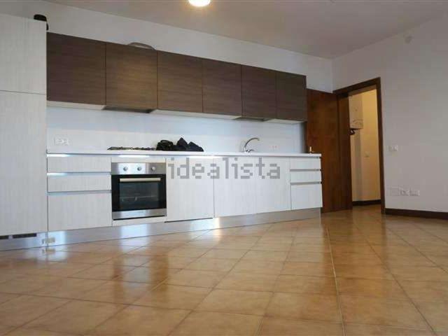 Appartamento in affitto di 80 m² in Via Daniele Manin