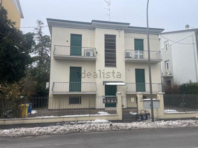 Appartamento in affitto di 80 m² in Via Decio Raggi, 178