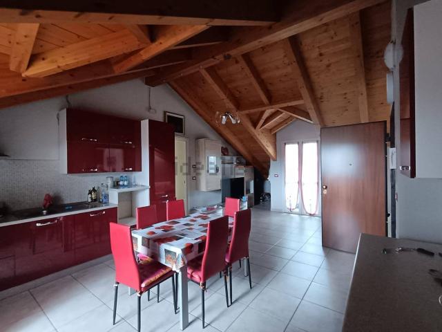 Appartamento in affitto di 80 m² in Via del Barcaiolo