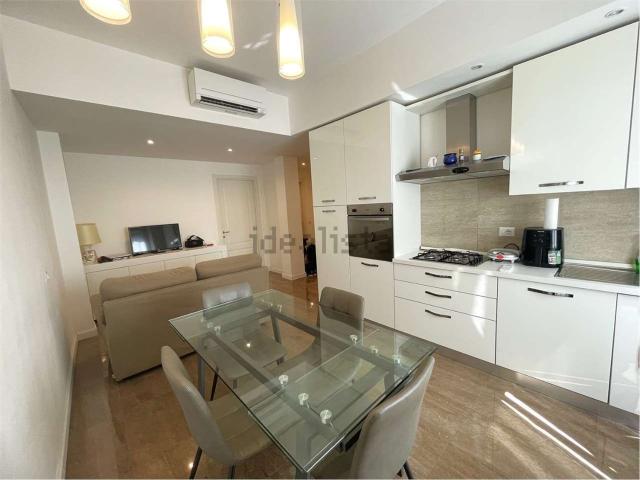 Appartamento in affitto di 80 m² in Via del Fusaro, 7