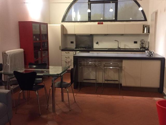Appartamento in affitto di 80 m² in Via della Pietrosa