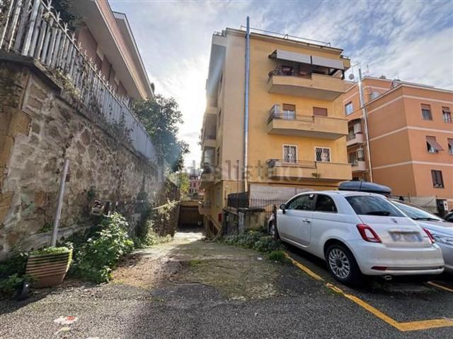Appartamento in affitto di 80 m² in Via Eugenio IV